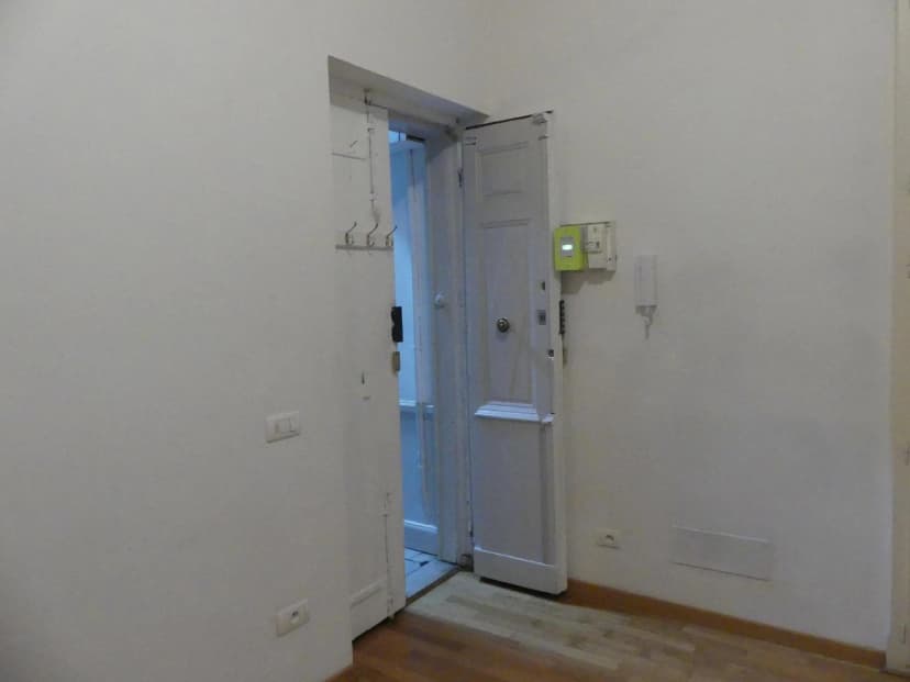 thumbnail of estate's photo